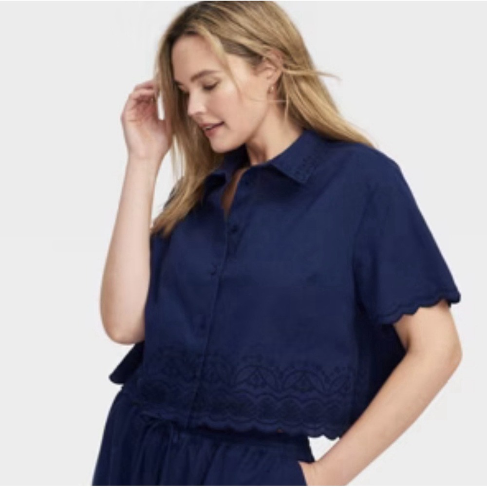 NWT Roller Rabbit Scalloped Hem  Short Sleeve Shirt Navy Blue Size Medium